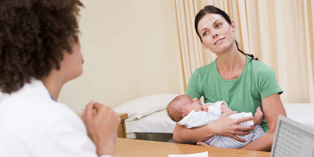 44 % žen nenavštíví po porodu fyzioterapeut